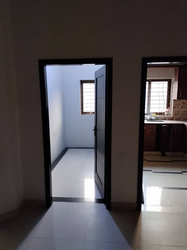 10 Marla Upper Portion is Available For Rent in Janiper Block Bahria Town Lahore 4