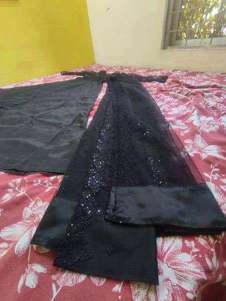 Black long maxi bilkul new h 17