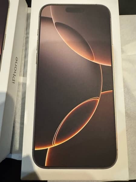 iPhone 16 Pro Max 256 GB Desert Titanium 5