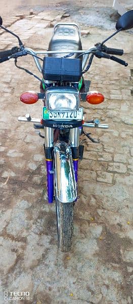 Honda 125 blue 1