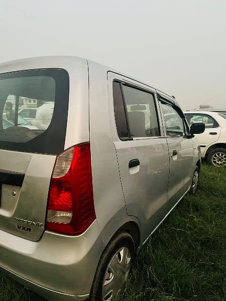 Suzuki Wagon R 2020 3