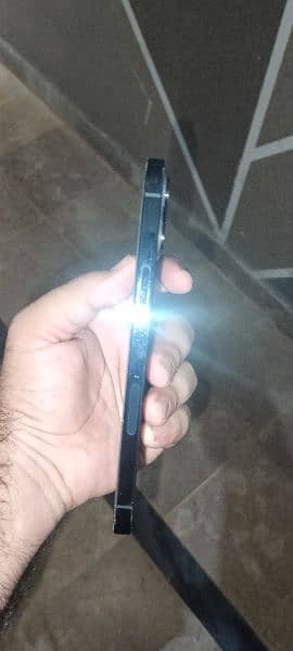 iphone 12 pro max 256gb PTA Approved Back Cracked 3