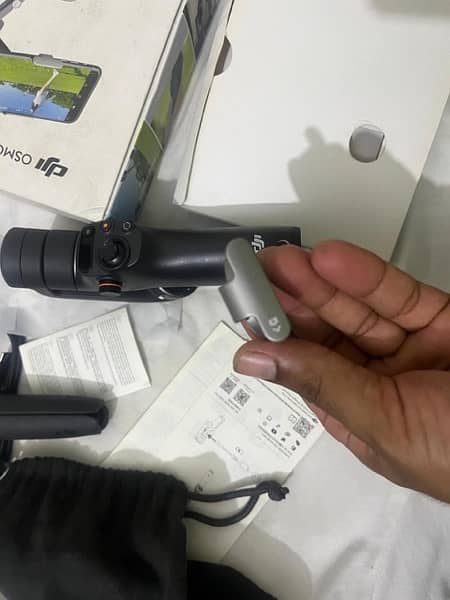 Dji osmo mobile 6 gimbal condition 10/10 11