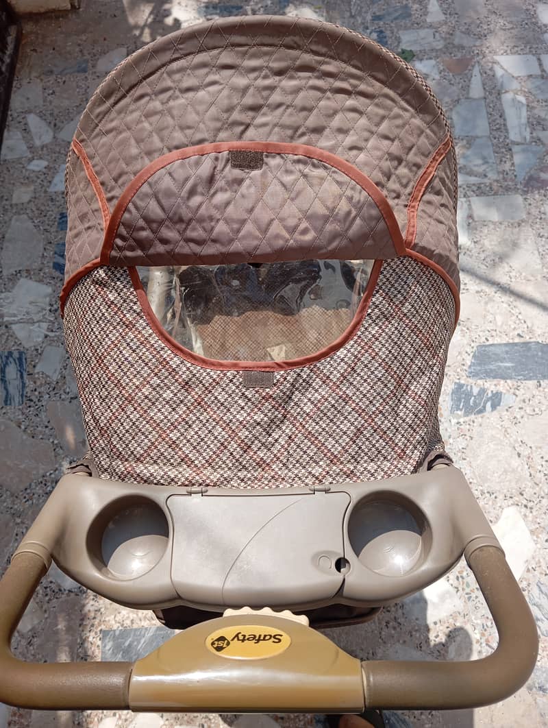 Imported Baby Stroller in perfect condition 6