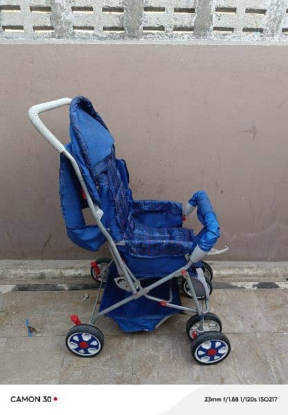 Stroller Like a New 13