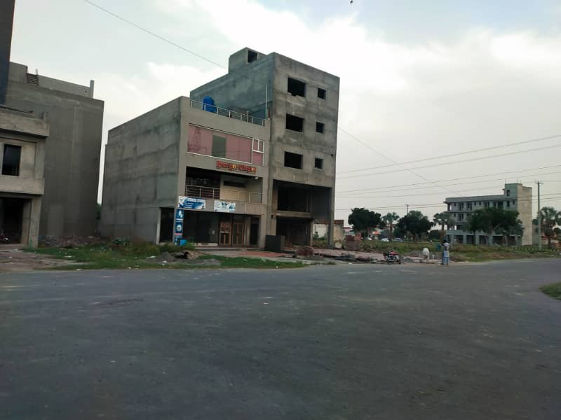 2 Marla Commercial Shop For Rent In C-Block Khayaban e Amin Society Lhr 4