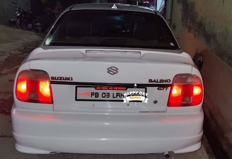 Suzuki Baleno 2003 5