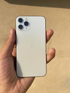 Iphone 11 pro 256gb pta approved 0