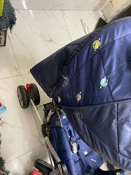 baby pram and carry cot 3