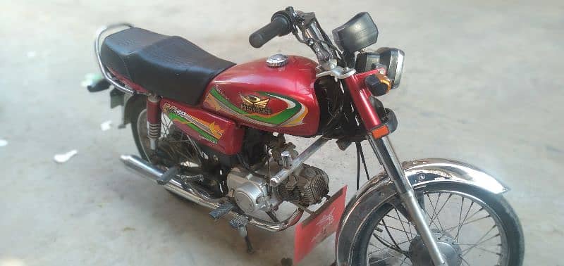 Road Prince bike 70 cc  condition 9/10 3