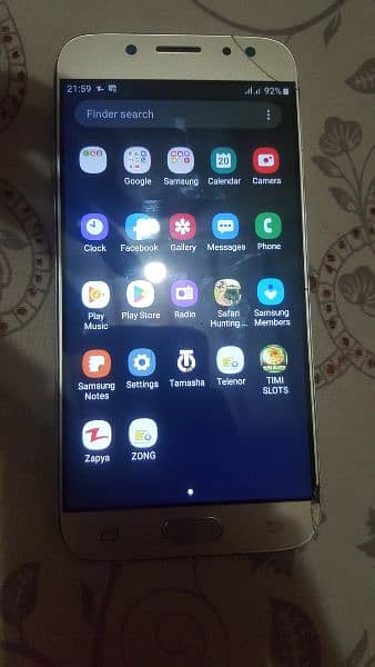 samsung j5pro 10/9 condition pta approved sirf phone hai 5