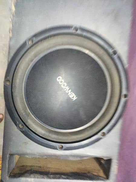 Kenwood woofer. poiner speaker 1