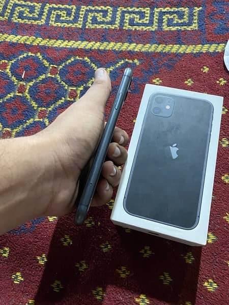 iPhone 11 pta approved 64GB with box 1