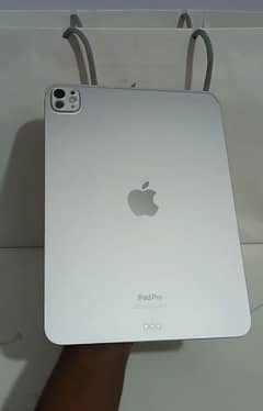 iPad Pro M4 # Watsapp 03486223941