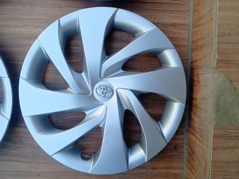 New Model Japane Yaris 14 Size Original WHEEL covers Fresh Set 2