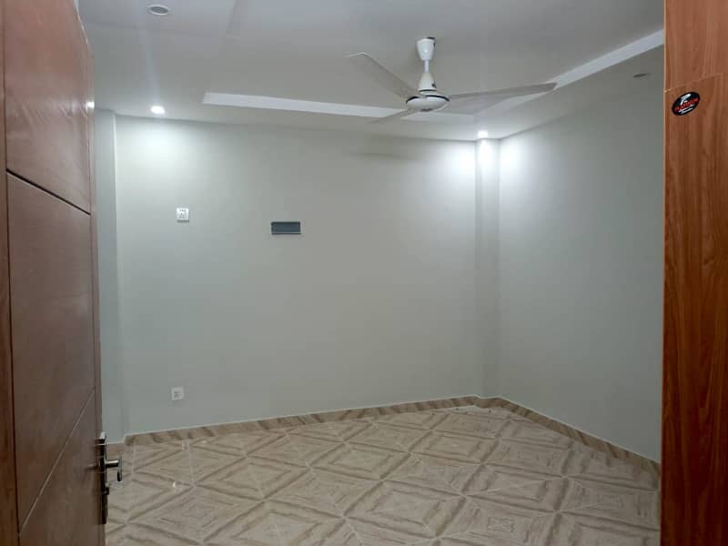 Beautiful 2bedroom flat available for rent Islamabad 6