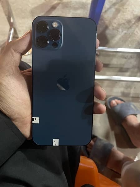 iphone 12 pro Factory Unlock 128 gb 4