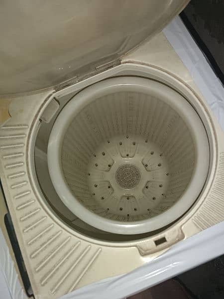 Dawlance washing machine with dryer 2