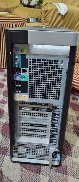 Workstation Dell T3600 E5 2670 2