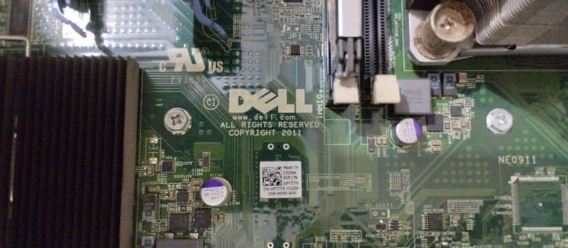 Workstation Dell T3600 E5 2670 4