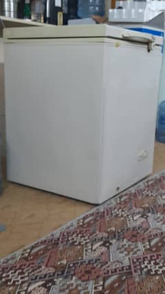 Deep freezer just like new