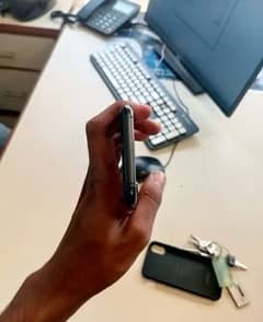 iPhone xs 246gb non pta waterpck