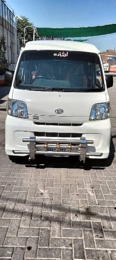 Hijet 12/18 manual gear 20km per litre