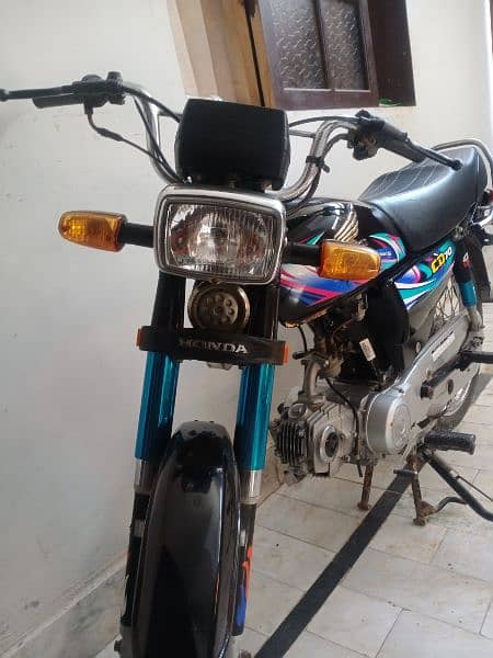 honda 70cc 2023 24 modal 1