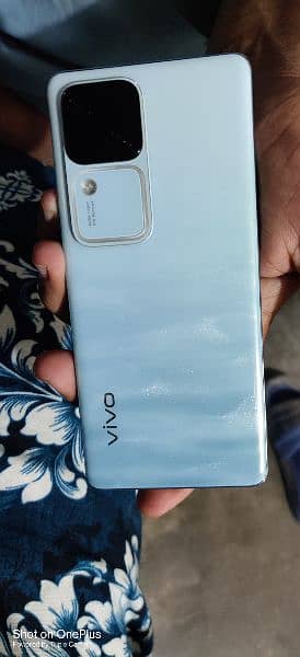 vivo v30 5g sported 1