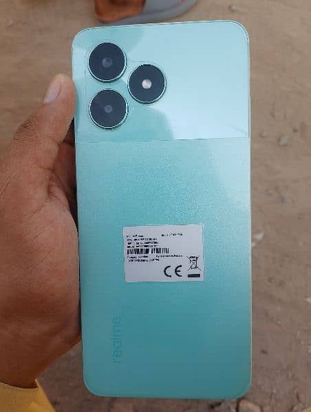 Realme C51 1