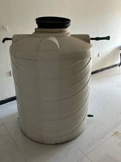 water Tank 1200/galan 0