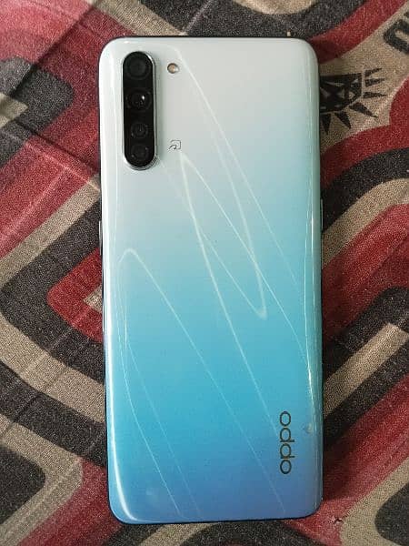 Oppo Reno 3a in lush condition 3