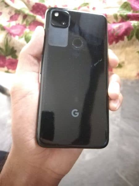 Google pixel 4a 4