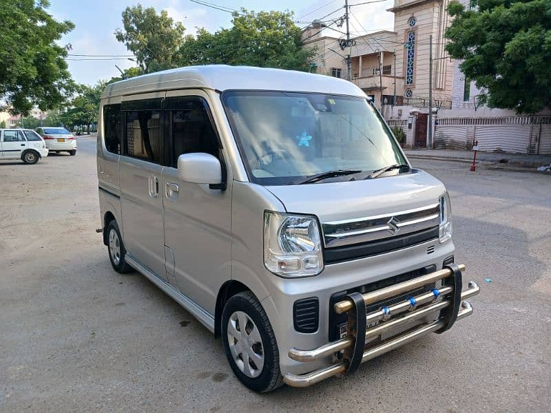 Suzuki Every Wagon 2017 Reg 2022 Push Start First Owner Silky Silver 0