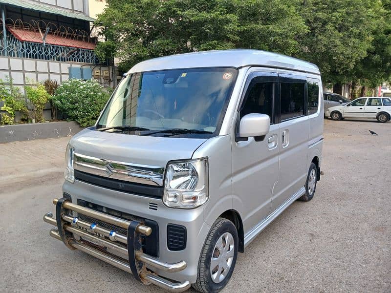 Suzuki Every Wagon 2017 Reg 2022 Push Start First Owner Silky Silver 1