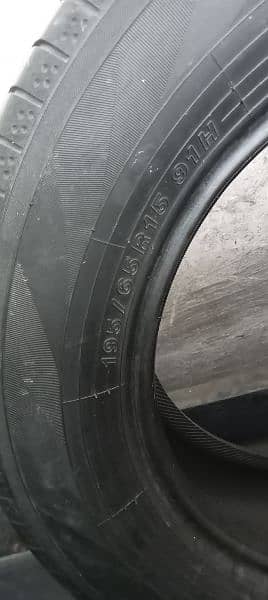 3 tires Hain 195/65  R 15 condition 60% 4