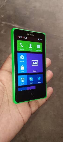 Nokia X  _ ( Dual Sim ) 0