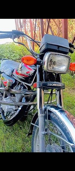 Honda 125 New Condition 2