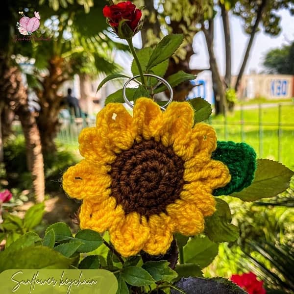 Handmade Crochet  Sunflower keychain 0