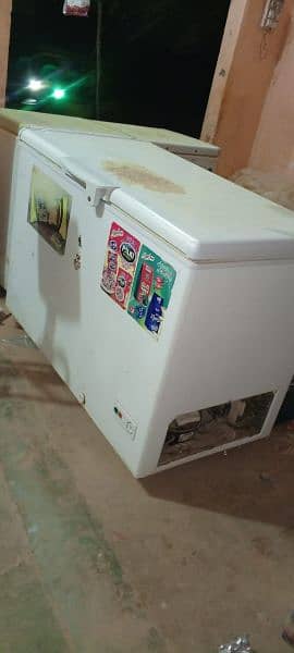 Mujy Apna Freezer sell karna h 1