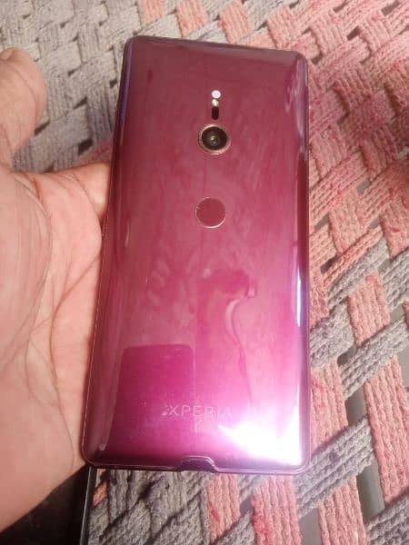 Sony xz3 4gb ram 64room touch all working 2 doors chote chote Hain 0