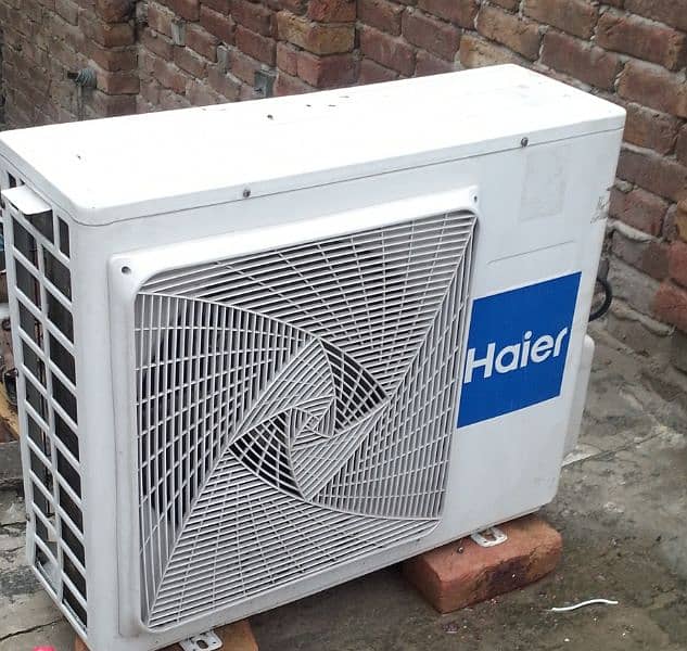 Haier 1.5 Ton Split Inverter AC for sale Very good Condition. (R-410A) 1