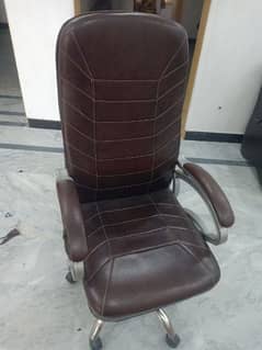 Office Chair and Table