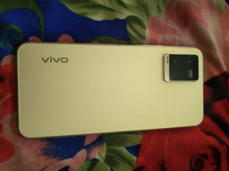 vivo y33t almost new condition 0