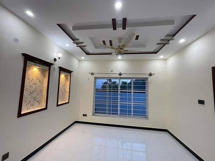 Mumtaz City 8 Marla house for sale 10