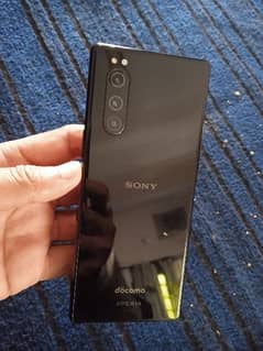 Sony Xperia 5