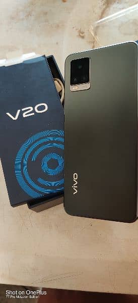 Vivo v20 8+4/128gb 1