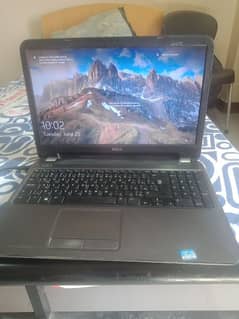 Dell Inspiron 15R 5537 i7 4th generation 8gb ram 500 gb HDD 0