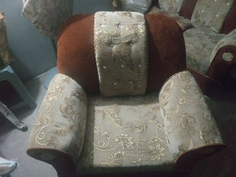 5 seater sofa 3