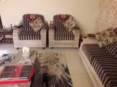 5 seatet new look sofa set 0